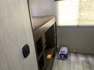2019 FOREST RIVER ARCTIC WOLF 315TBH 5TH WHEEL