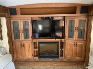 2011 KEYSTONE MONTANA 3750FL 5TH WHEEL WITH GENERATOR