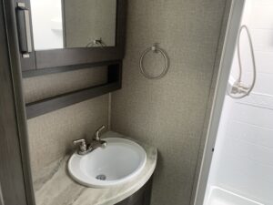2022 GRAND DESIGN REFLECTION 260RD 5TH WHEEL