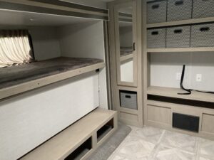 2023 FOREST RIVER WILDWOOD 31KQBTS