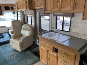 2001 GEORGIE BOY CRUISE MASTER 3515D CLASS A MOTORHOME
