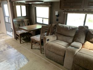 2015 JAYCO JAY FLIGHT 33RLDS