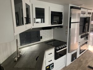 2022 KEYSTONE HIDEOUT 29DFS