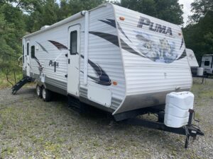 2012 PALOMINO PUMA 26RLSS