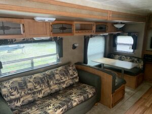 2012 PALOMINO PUMA 26RLSS