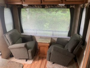 2012 PALOMINO PUMA 26RLSS