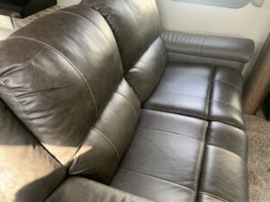 2018 KEYSTONE COUGAR 326RD 5TH WHEEL
