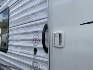 2019 FOREST RIVER WILDWOOD 241QBXL