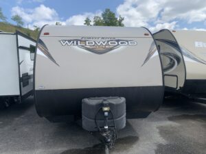 2019 FOREST RIVER WILDWOOD 241QBXL