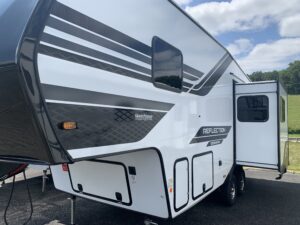 2026 GRAND DESIGN REFLECTION 22RK 5TH WHEEL