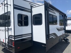 2026 GRAND DESIGN REFLECTION 337RLS 5TH WHEEL
