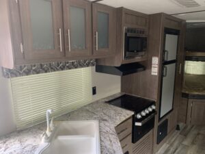 2019 KEYSTONE HIDEOUT 274LHS