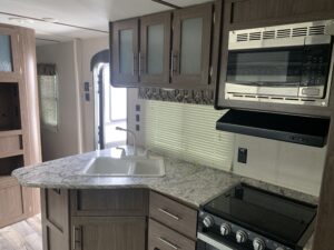 2019 KEYSTONE HIDEOUT 274LHS