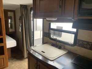 2012 KEYSTONE BULLET 230BHS