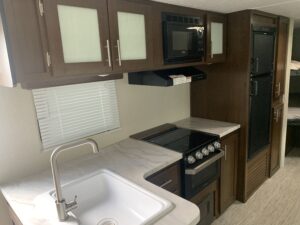 2019 PRIME TIME TRACER BREEZE 26DBS