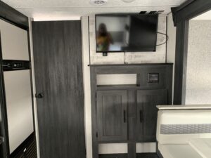 2021 FOREST RIVER OZARK ASCEND 2700THX TOY HAULER