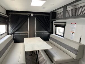 2021 FOREST RIVER OZARK ASCEND 2700THX TOY HAULER