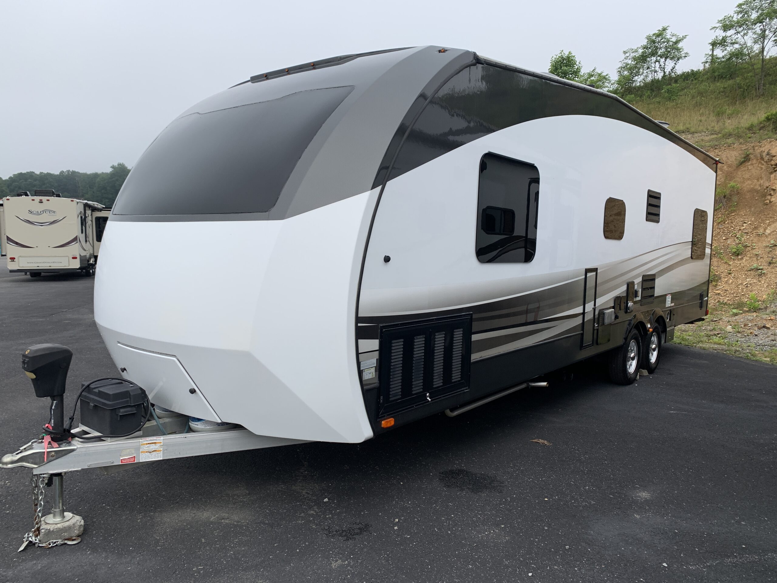 2017 Livin Lite Ford 30dbd Toy Hauler