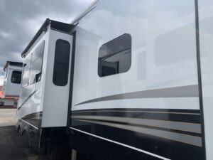 2026 JAYCO PINNACLE 38FBRK 5TH WHEEL
