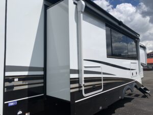 2026 JAYCO PINNACLE 38FBRK 5TH WHEEL