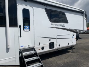 2026 JAYCO PINNACLE 38FBRK 5TH WHEEL