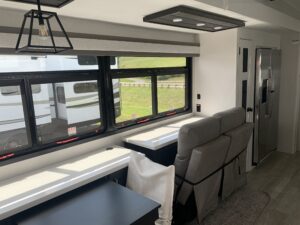 2026 JAYCO PINNACLE 38FBRK 5TH WHEEL