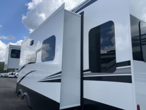 2026 GRAND DESIGN SOLITUDE 310GK 5TH WHEEL