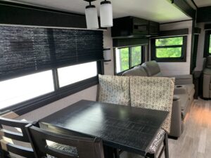 2022 JAYCO JAY FLIGHT 34RSBS