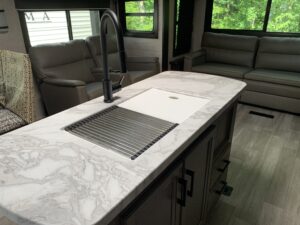 2022 JAYCO JAY FLIGHT 34RSBS