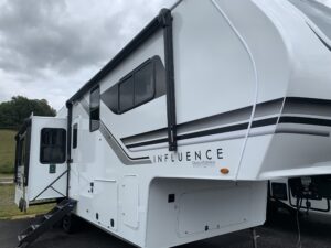 2026 GRAND DESIGN SOLITUDE 3003RL 5TH WHEEL