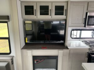 2026 GRAND DESIGN SOLITUDE 3003RL 5TH WHEEL