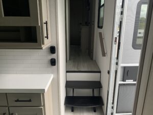 2026 GRAND DESIGN SOLITUDE 3003RL 5TH WHEEL
