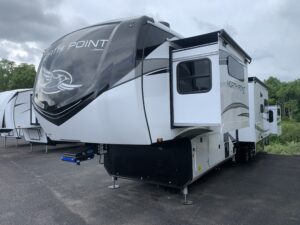 2024 JAYCO NORTH POINT 390CKDS