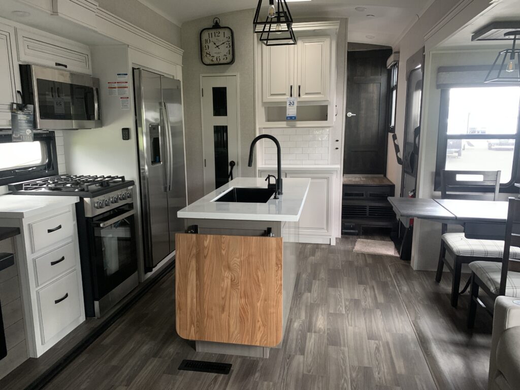 2024 JAYCO NORTH POINT 390CKDS Roy's RV Supercenter in West Virginia