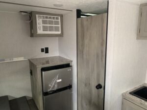2026 SUNSET PARK RV SUN LITE 13BH LTD WHITE/BLUE