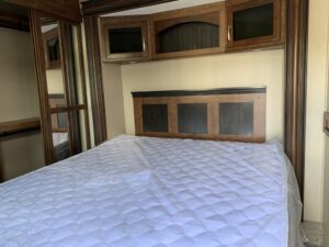 2016 GRAND DESIGN SOLITUDE 379FL