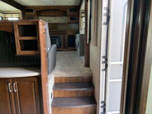 2016 GRAND DESIGN SOLITUDE 379FL