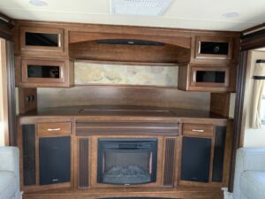 2016 GRAND DESIGN SOLITUDE 379FL