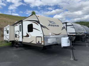 2015 JAYCO WHITEHAWK 33RSKS