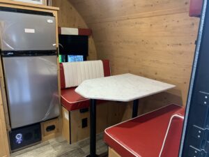 2026 SUNSET PARK RV SUNRAY 149 (WHITE/RED) CLASSIC