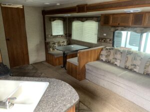 2013 HEARTLAND TRAIL RUNNER 26SLE