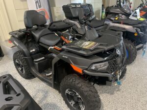 2023 CFMOTO CFORCE 600 TOURING (BLACK)