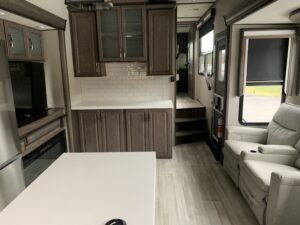 2022 GRAND DESIGN SOLITUDE 280RK 5TH WHEEL