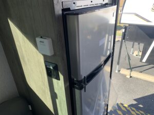 2026 SUNSET RV SUNTREK 700