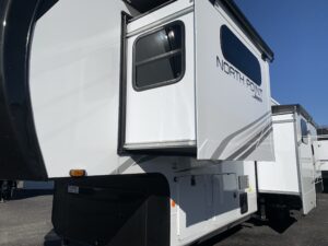 2026 JAYCO NORTH POINT 377RLBH 5TH WHEEL