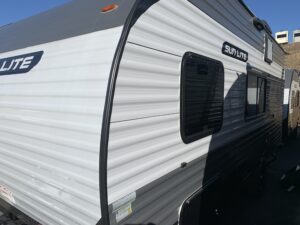 2024 SUNSET PARK RV SUN LITE LTD 19BH