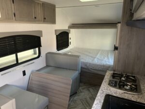 2024 SUNSET PARK RV SUN LITE LTD 19BH