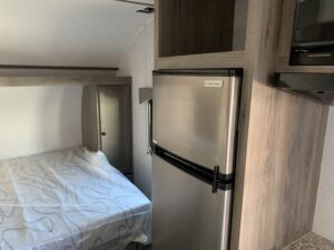 2024 SUNSET PARK RV SUN LITE LTD 19BH