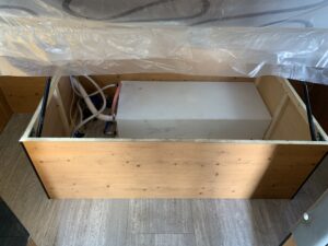 2025 SUNSET PARK RV SUN LITE 18RD GREY/BLACK