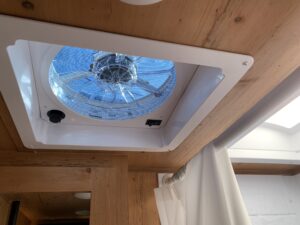 2025 SUNSET PARK RV SUN LITE 18RD GREY/BLACK